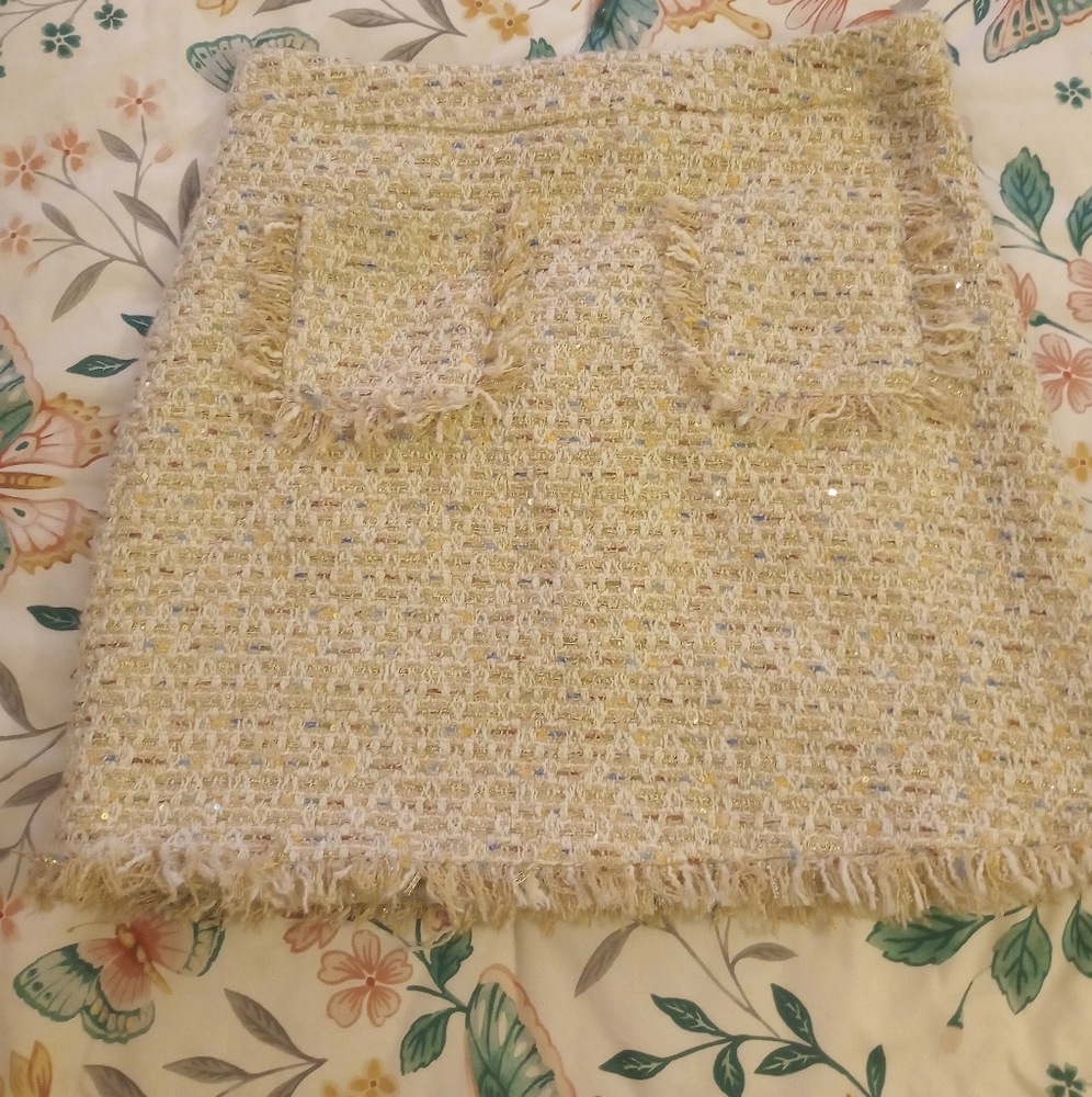 Tweed Mini Skirt With Fringe Detail